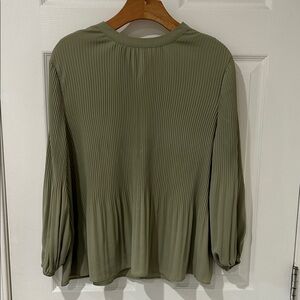 Elegant Olive Green Women's Blouse